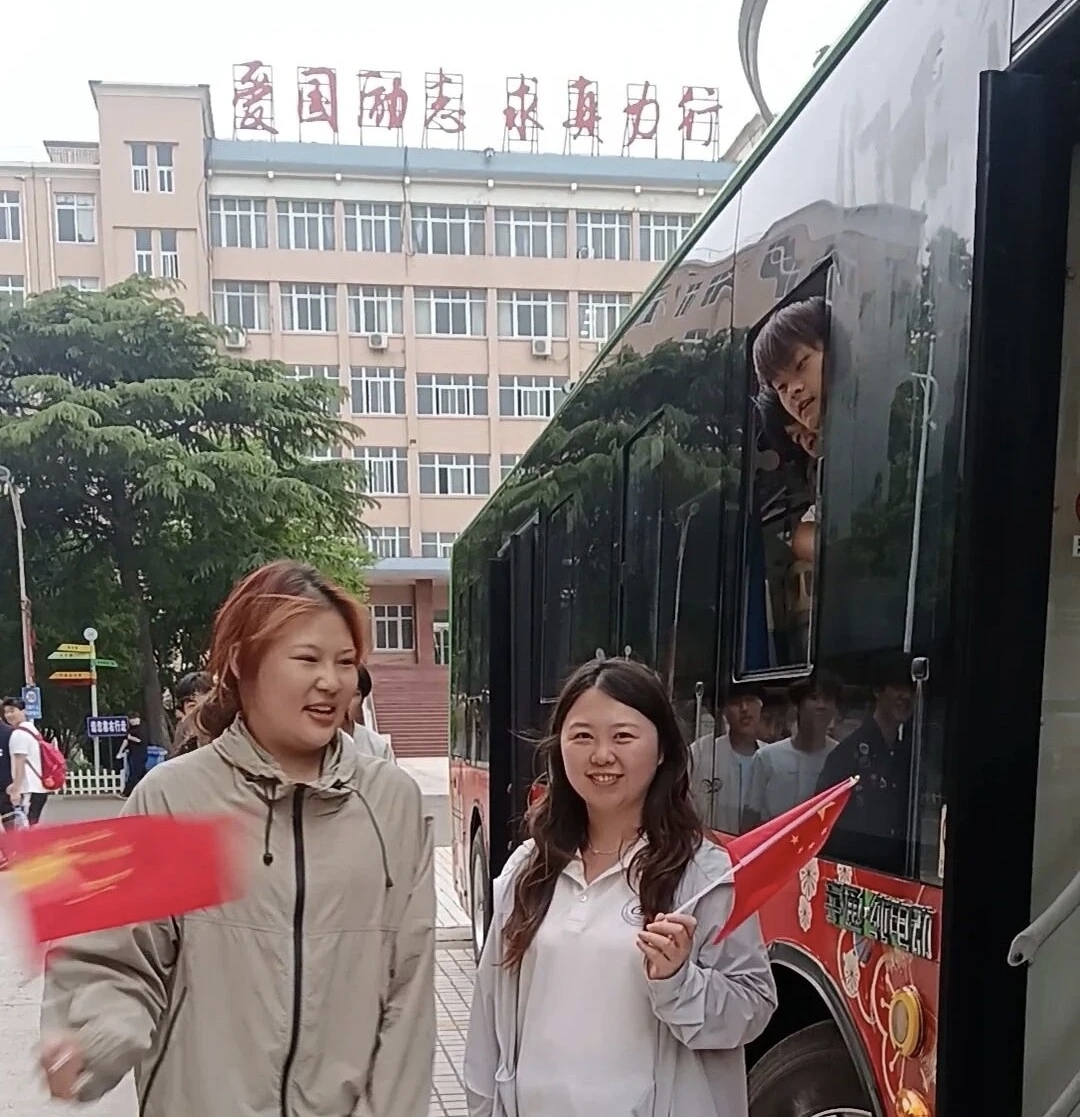 9E008